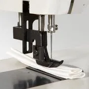 Reliable Barracuda 200ZW Portable Straight Stitch Zigzag Walking Foot Upholstery All Metal Sewing - Image 5