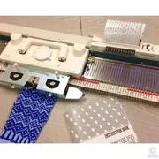 Silver Reed SK155 PunchCard Bulky Yarn Knitting Machine - Image 5